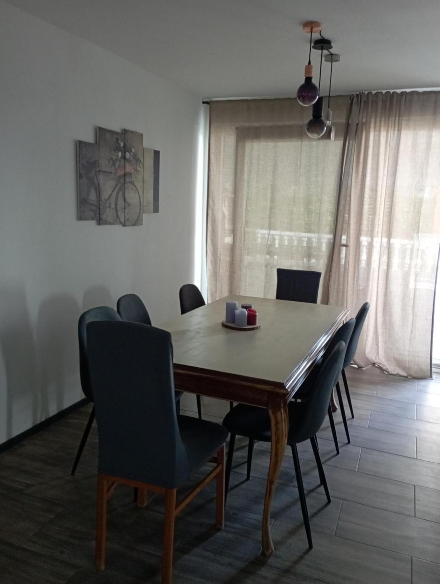 Apartments Frigan Maslenica Esterno foto